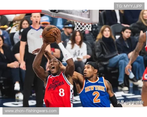 快船客场战尼克斯，防守效率对比鲜明