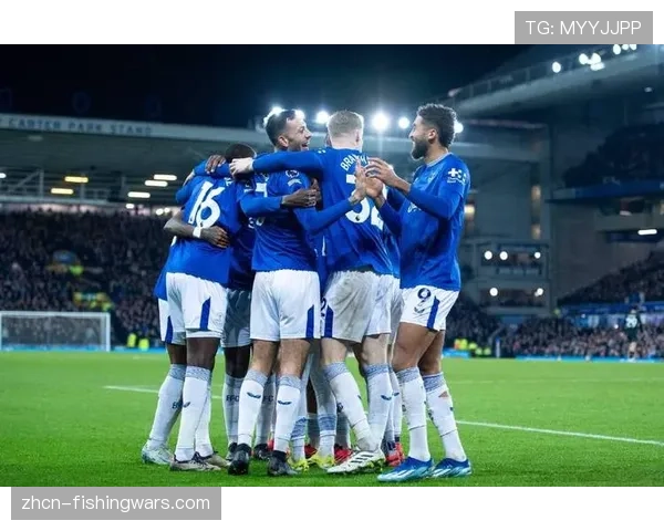 切尔西0-0战平埃弗顿,蓝军全场狂轰28脚射门未能转化 切尔西0-0战平埃弗顿,蓝军全场狂轰28脚射门未能转化