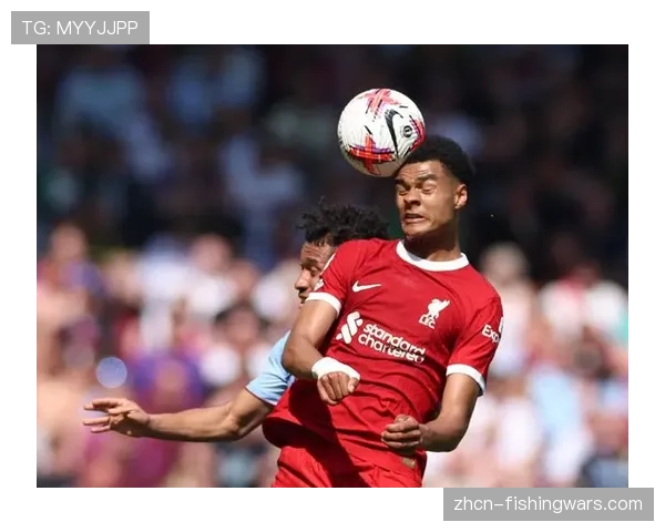 阿斯顿维拉2-3不敌利物浦，加克波梅开二度，红军紧追榜首